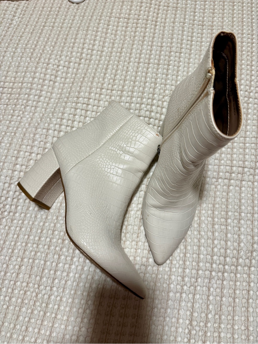 Steve Madden White Croc-Embossed Pointed Ankle Booties